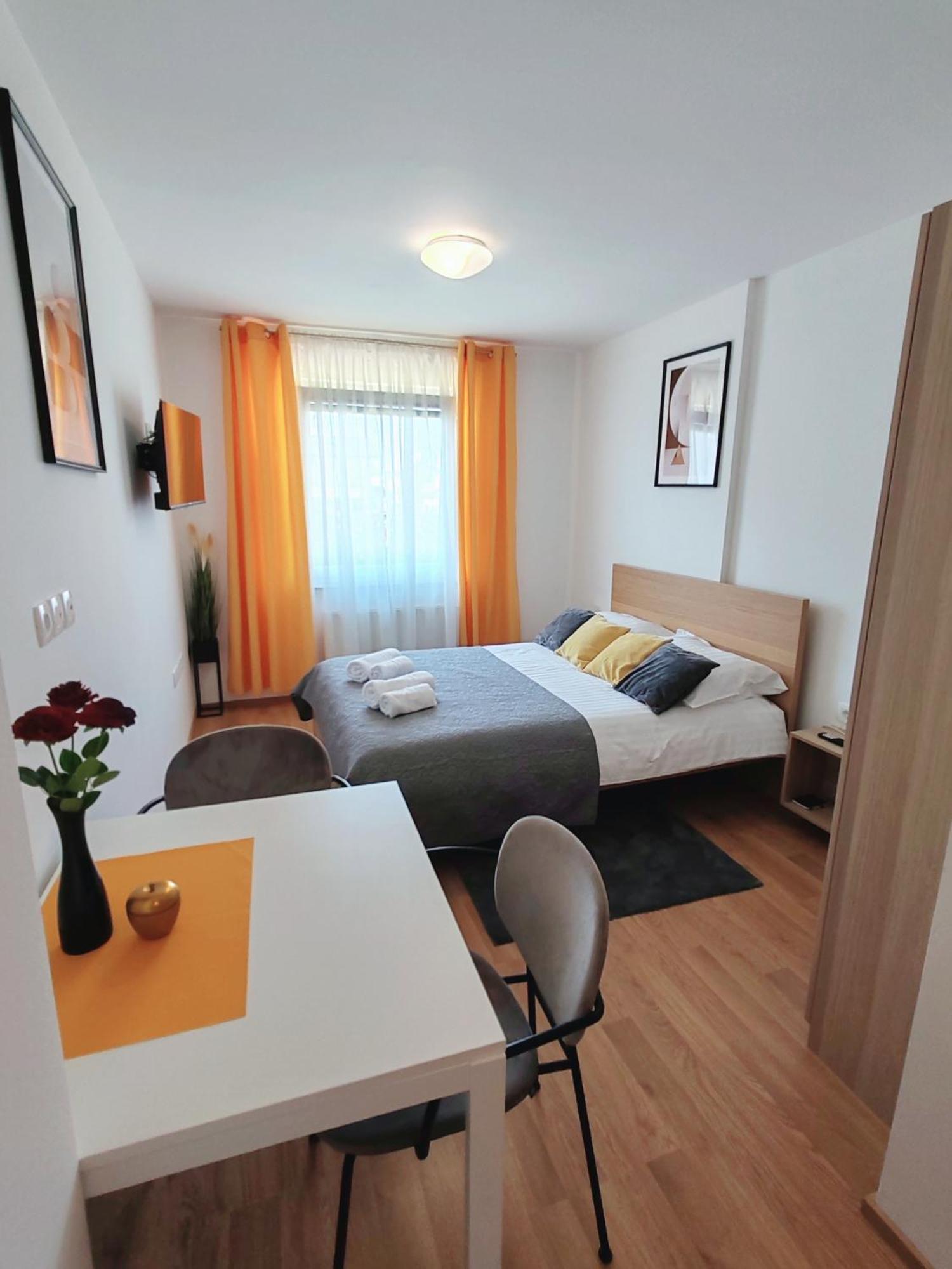 Lucky Center Ljubljana Apartment Екстериор снимка