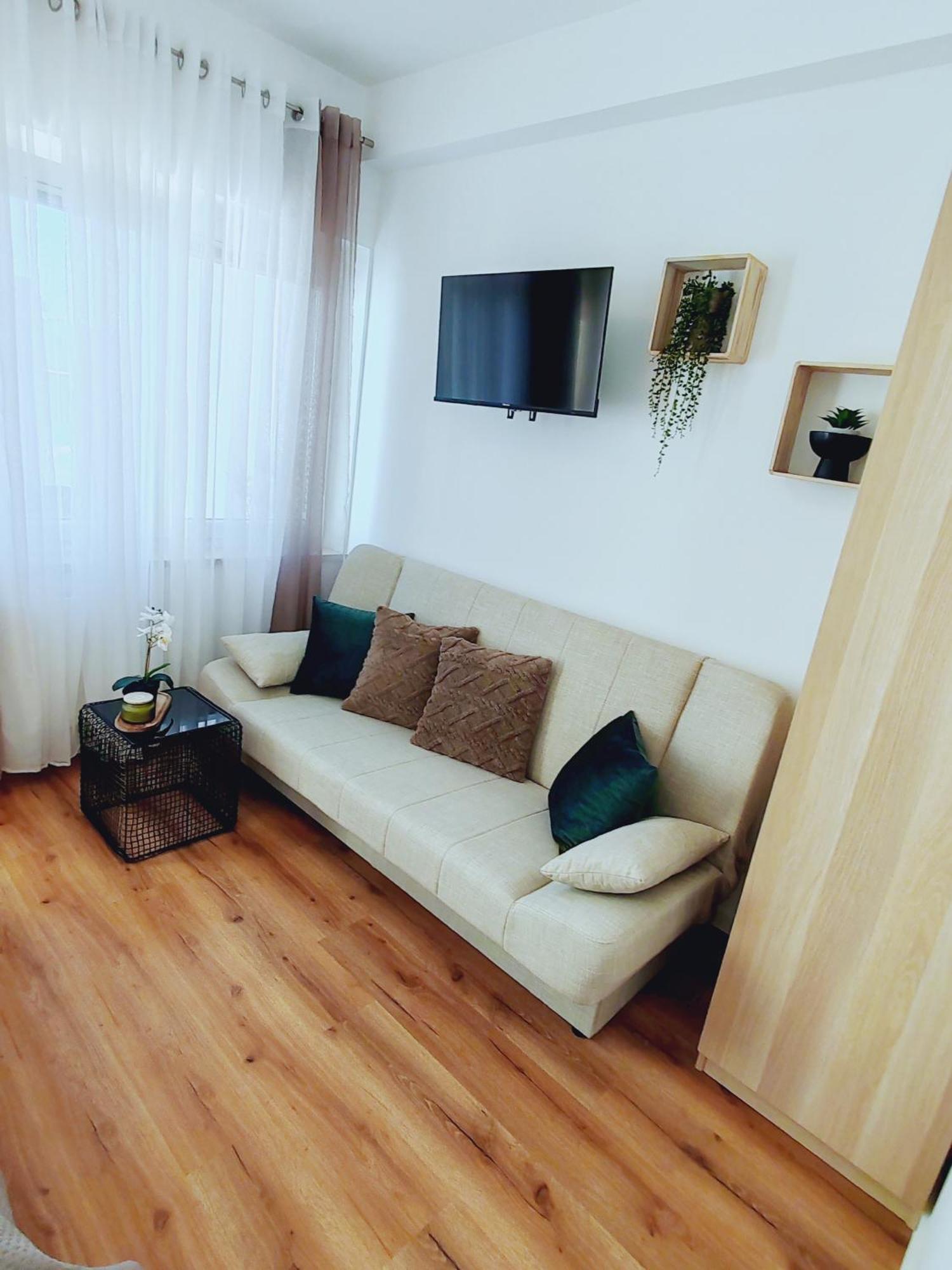 Lucky Center Ljubljana Apartment Екстериор снимка