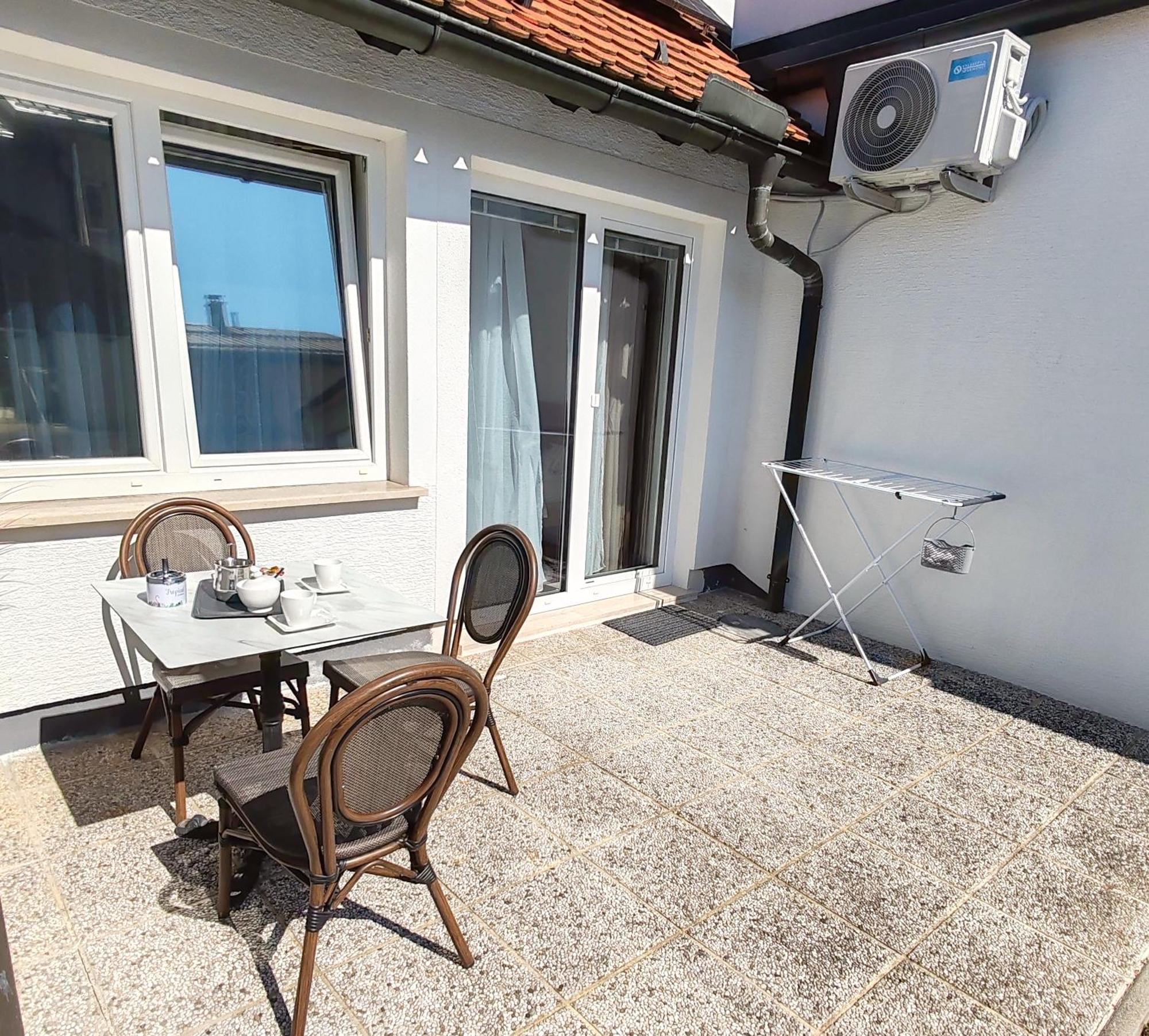 Lucky Center Ljubljana Apartment Екстериор снимка