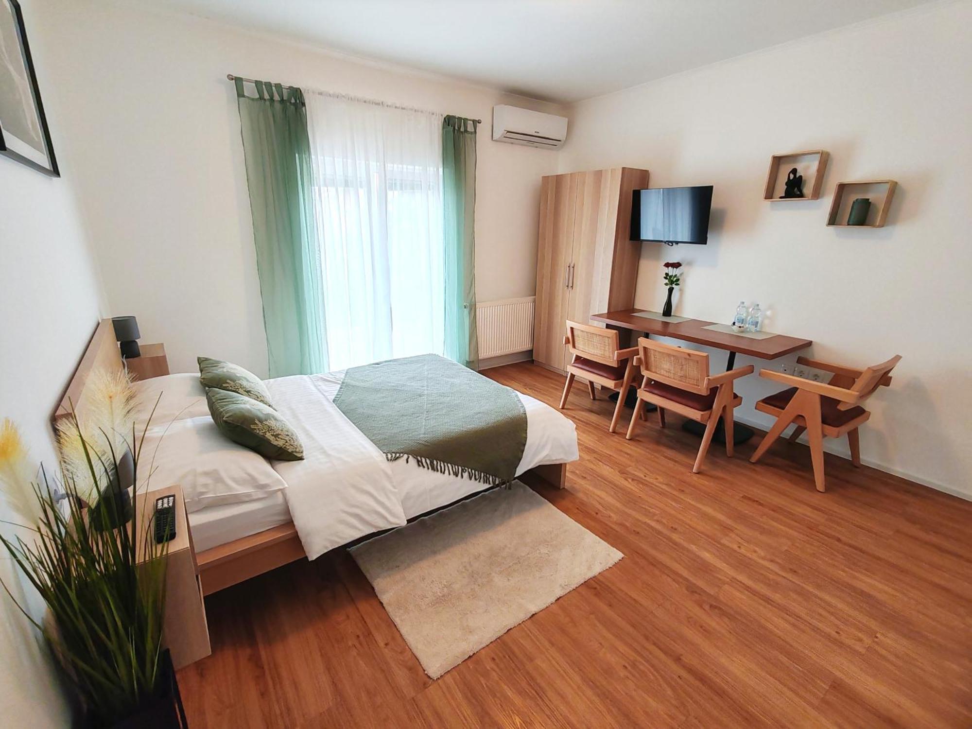 Lucky Center Ljubljana Apartment Стая снимка